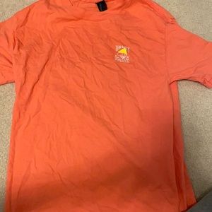 pink/ orange salty dog shirt